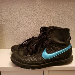 Nike Hightop sneakers